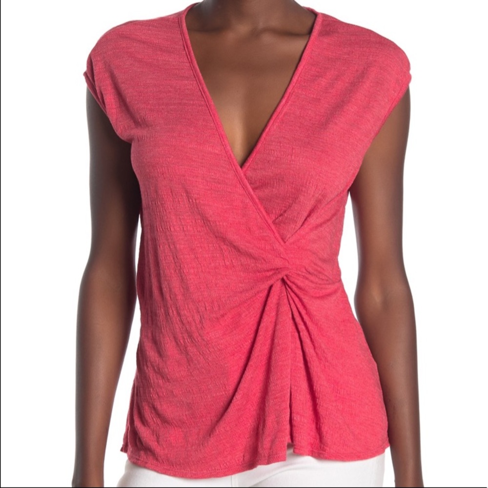 NWT Max Studio Twist Front V Neck Top